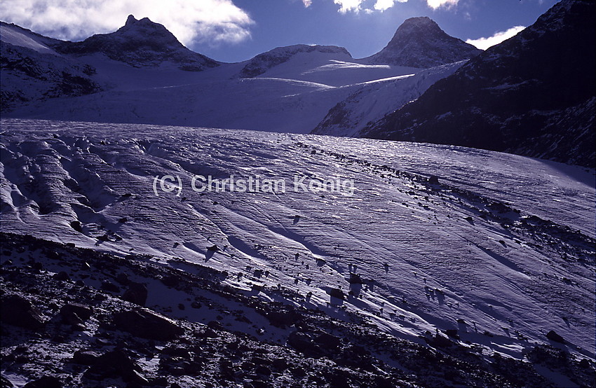 At the front of Storbrean with a view to Sokse, Sauen and Kniven which rise up behind this impressive glacier.