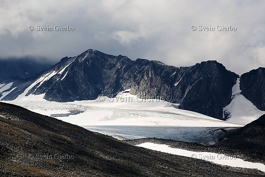 In Trollsteinkvelven valley. Loooking towards Trollsteineggje  and Grotbrean glacier. Jotunheimen National Park. Norway.