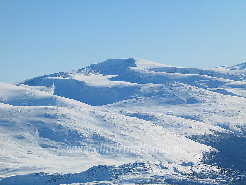 Fra Storivilen (2068 moh) med utsikt sørøstover til Glittertinden (2464 moh).