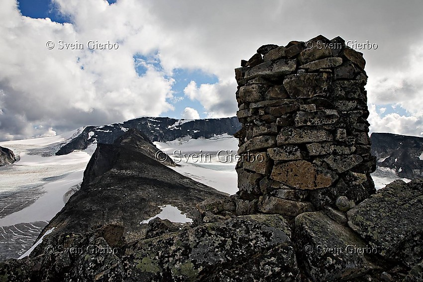 On Trollstein-Rundhøe loooking towards Trollsteineggje and Glittertind, Norways second highest mountain. Jotunheimen National Park. Norway.