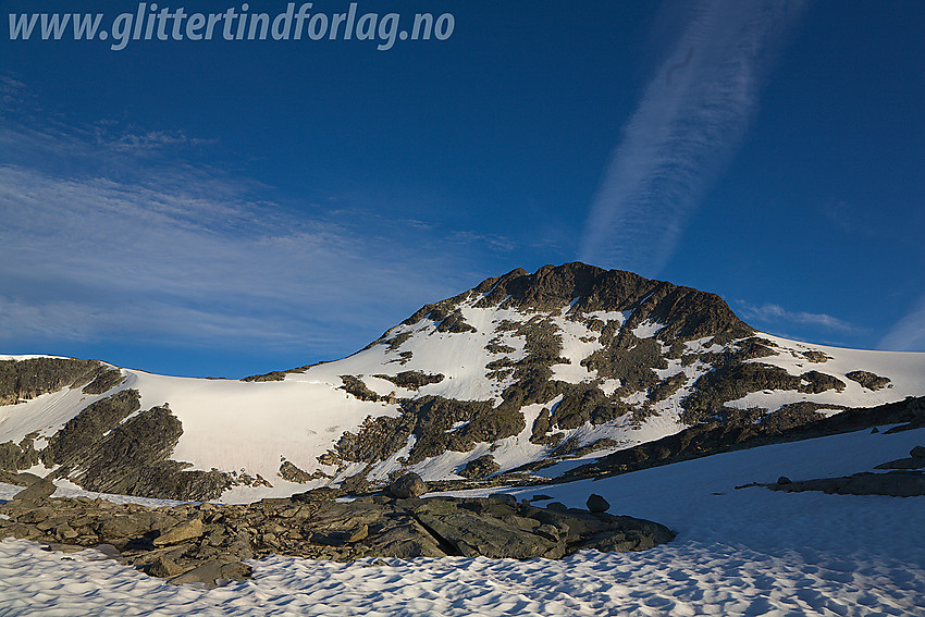 Mot Hinnåtefjellet (2114 moh) fra sørøst.