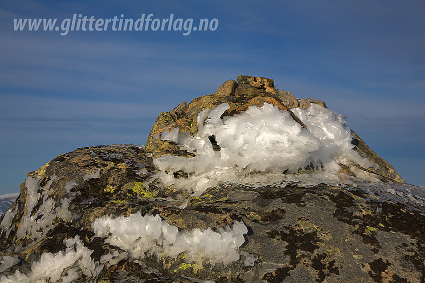 Nærbilde av toppen på Stornubben (2174 moh).