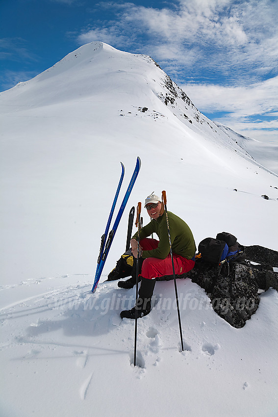 Pause ved foten av Midtre Høgvagltinden (2066 moh).