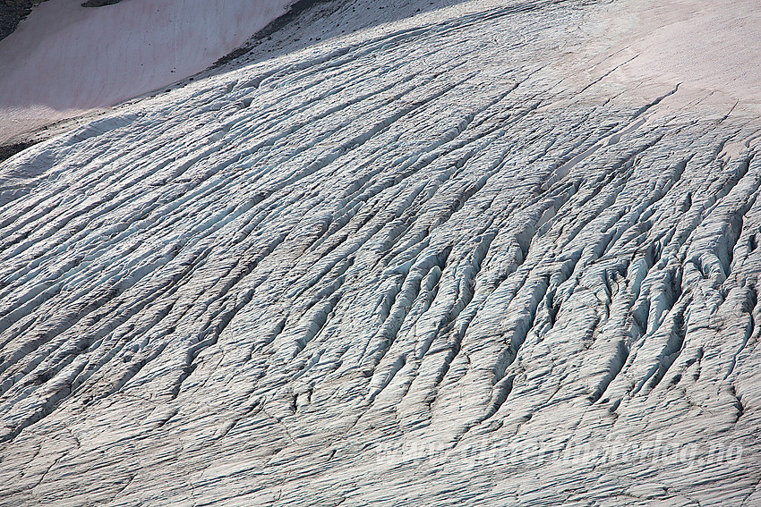 Detaljer på Sandelvbreen.