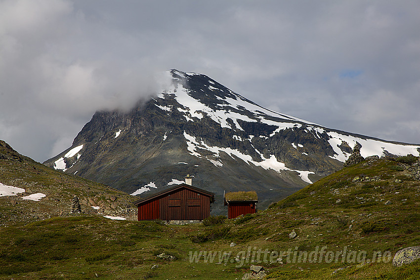 I øvre del av Smådalen ved Fossætren med Einsteinhovde (1841 moh) i bakgrunnen.