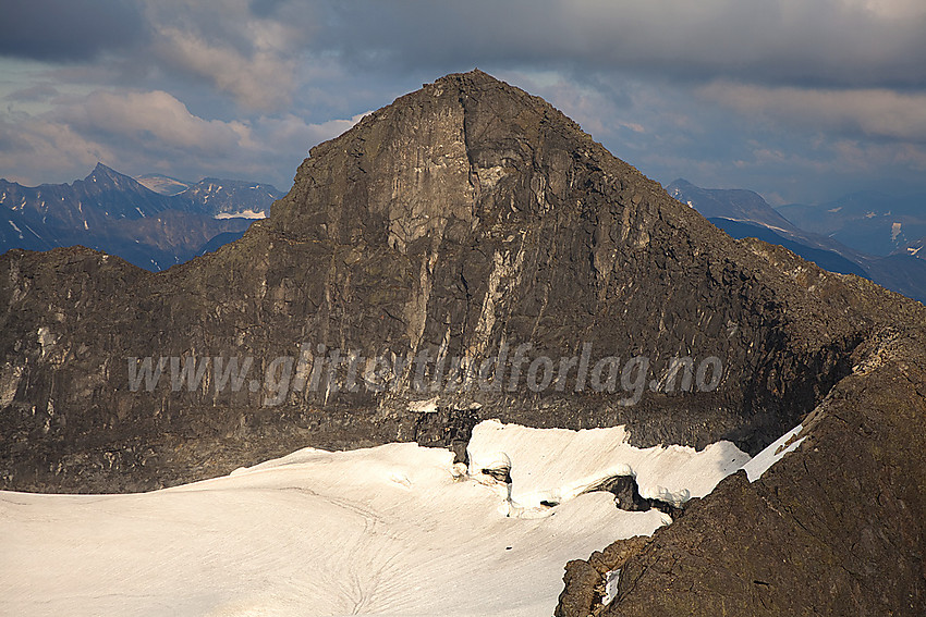 Veslebjørn (2150 moh) sett fra Skeie.