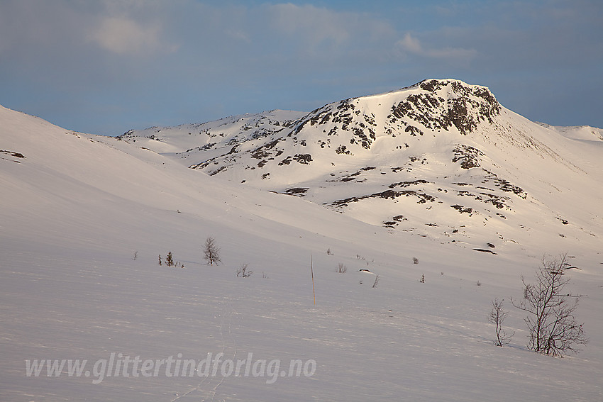 På retur fra Veslebotnskarvet med utsikt til Kvannegrønøse.