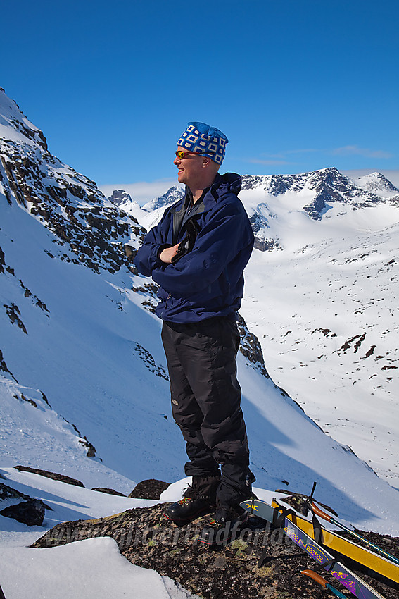 Pause på tur opp nordøstryggen mot Munken i Gjendealpene.