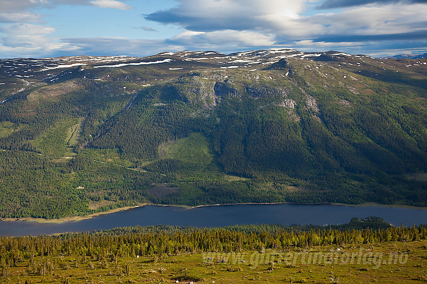 Fra Sæterknatten mot Sørbølfjellet.