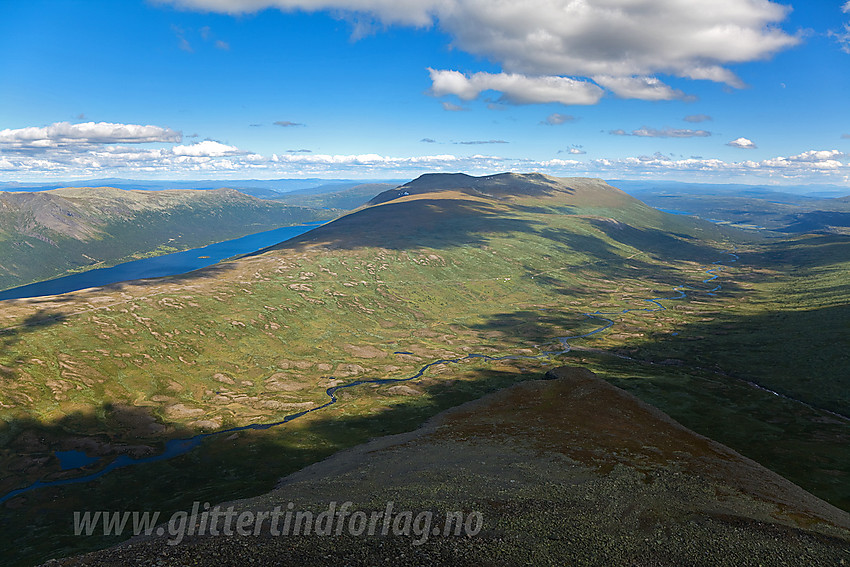 Flott utsikt fra Klanten mot Helin, Storlifjell og Smådalen.