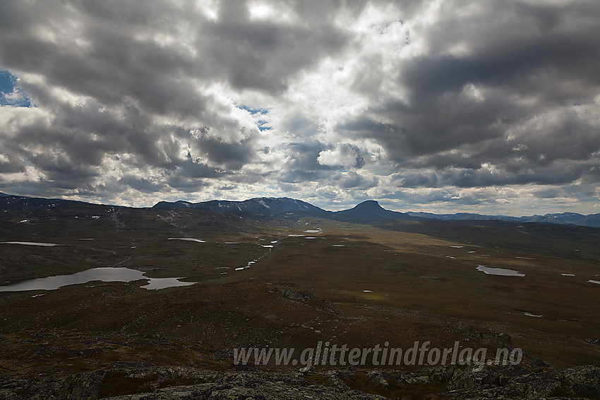 Fra Vardhovdtinden mot Sulefjellet og Suletinden.