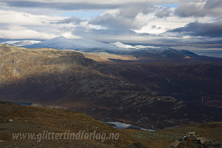 Fra Nørdre Brurskardknappen mot Nautgardstinden (2258 moh).