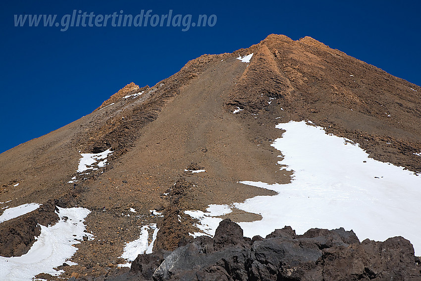 Toppkjegla på Teide (3718 moh).