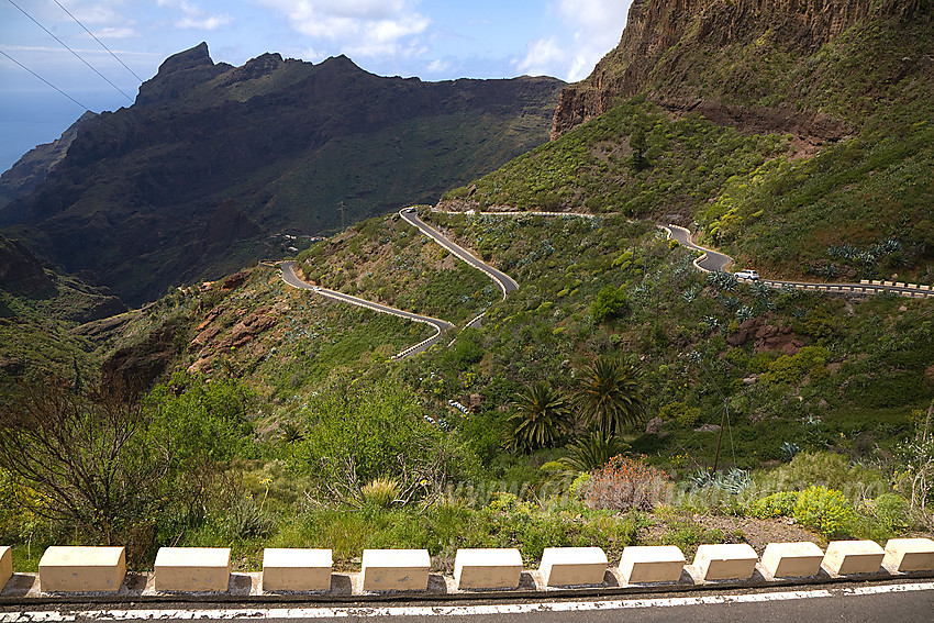 Vei ned mot Masca på sørvestre del av Tenerife.