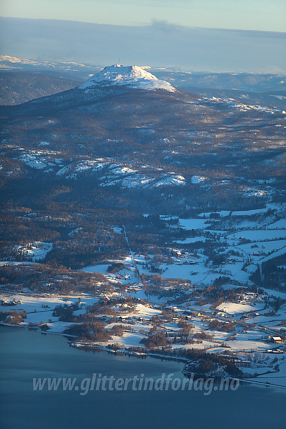 Fra oppstigningen mot Bergsfjellet Øst mot Hugakøllen (1131 moh).