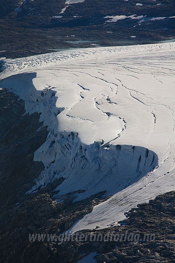 Isvegg på Spørteggbreen ut mot Leirbotnbreen.