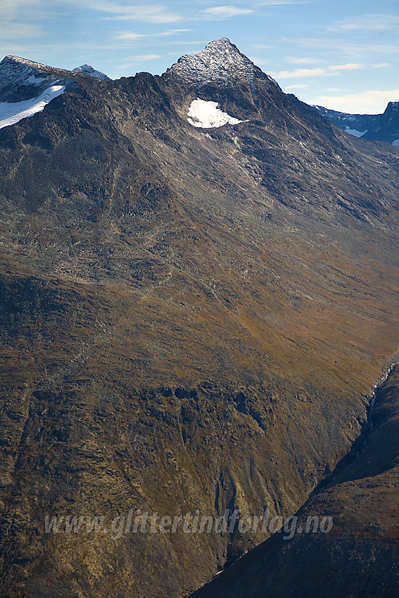 Store Knutsholstinden (2341 moh).