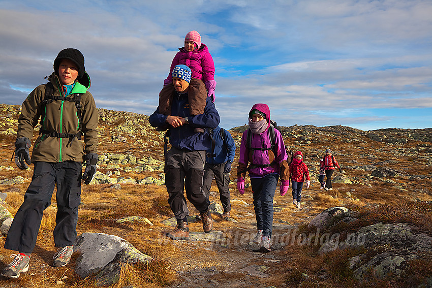 På vei over topplatået på Rundemellen.