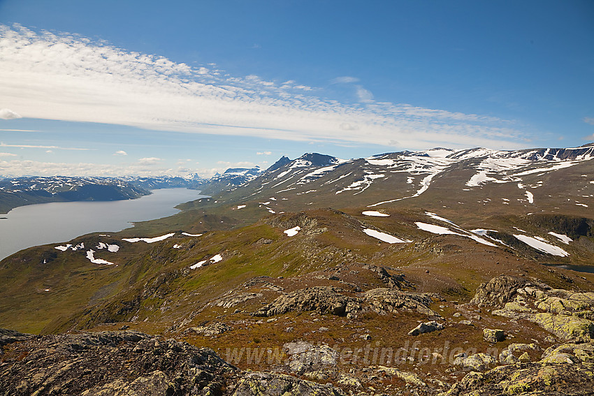 Utsikt vestover fra Heimre Fagerdalshøe.