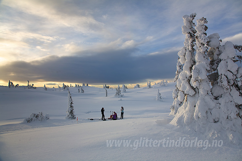 På vei mot Bjørgovarden fra Aurdal Fjellpark en flott romjulsettermiddag.