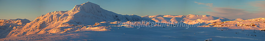 Fra Heklefjell mot Bitihorn g Jotunheimen.