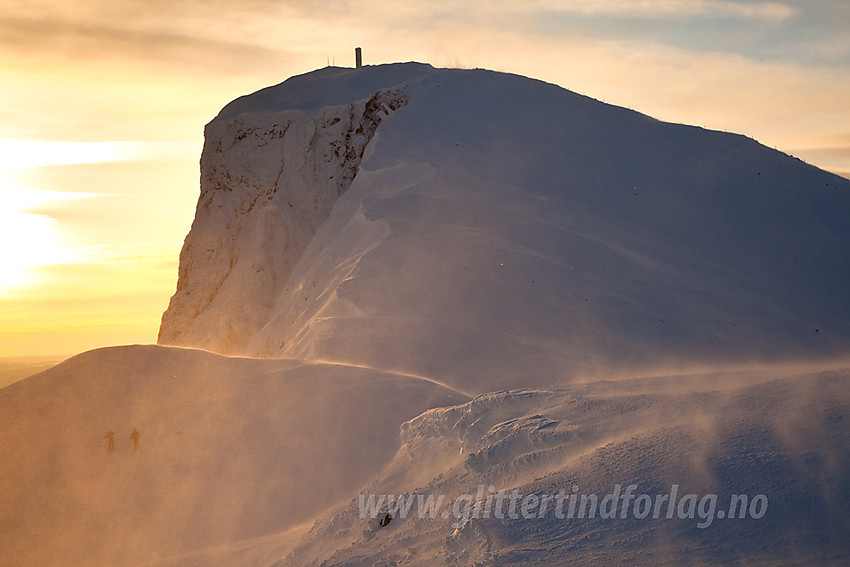 På vei opp nordryggen mot Bitihorn.