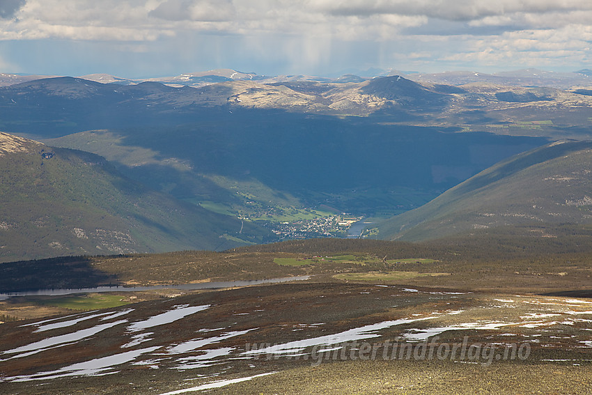 Utsikt fra Saukampen mot Kvam i Gudbrandsdalen.