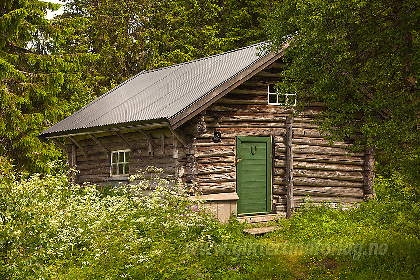 Uthus ved Sommerseter, hytte driftet av Telemark Turistforening.