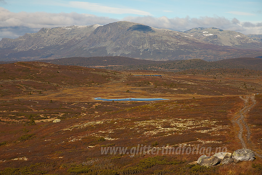 Utsikt fra Storefjell mot Skogshorn i Hemsedal.