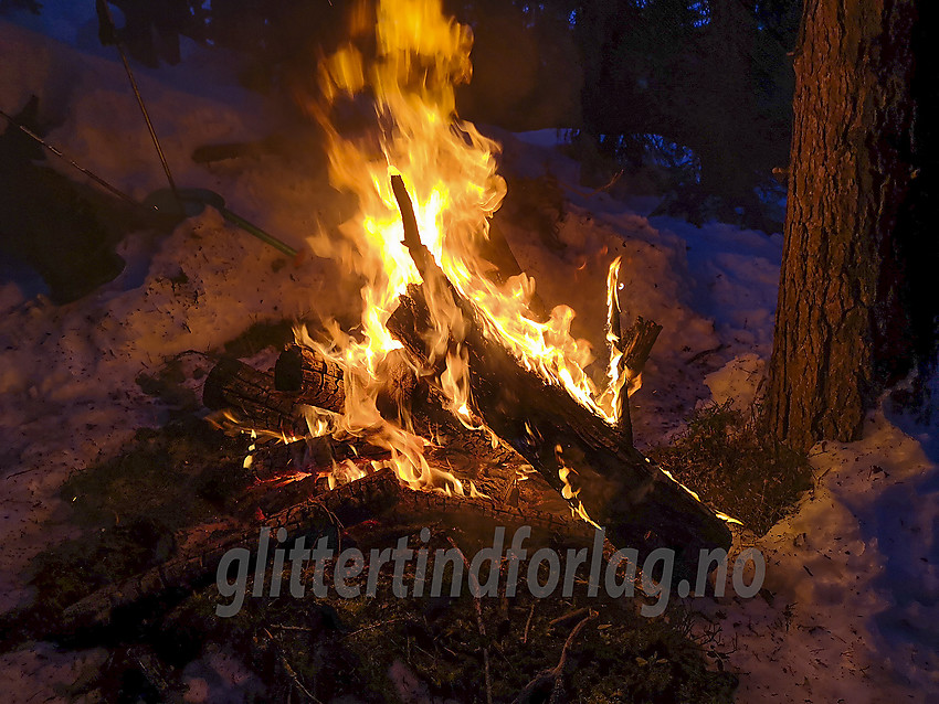 Bål i Valdres