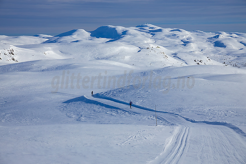 På tur østover over Jomfruslettfjellet har man en fantastisk utsikt mot Synnfjell / Spåtind.