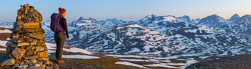 Sommermorgen på Utsikten mot Jotunheimen