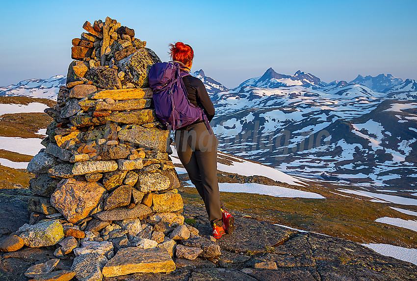 Sommermorgen på Utsikten mot Jotunheimen