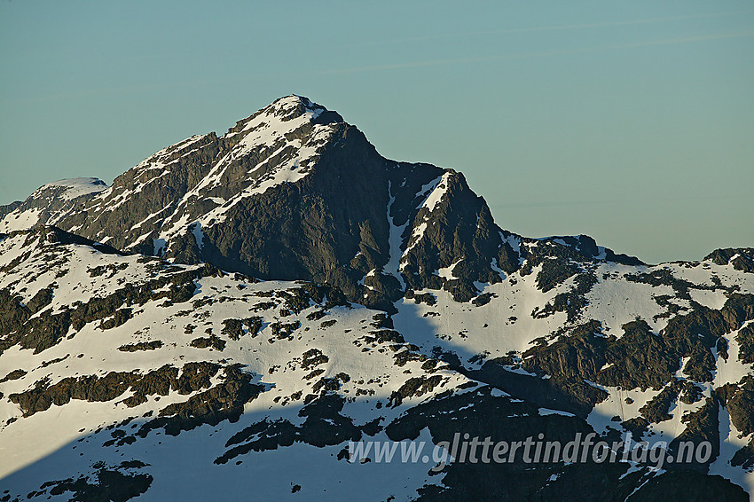 Fra Galdebergtinden (2075 moh) mot Slettmarkpiggen (2164 moh) med telelinse.