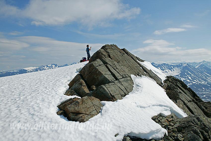 På toppen av Sokse Ø2 (2064 moh), en usikker kandidattopp.