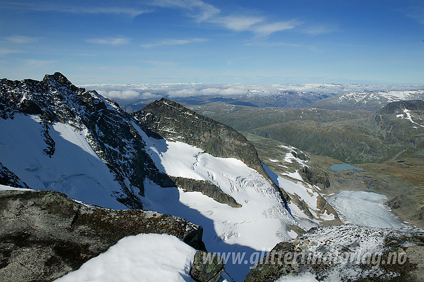 Utsikt fra Styggedalsryggen mot bl.a. deler av Styggedalsbreen og Skagastølsryggen.